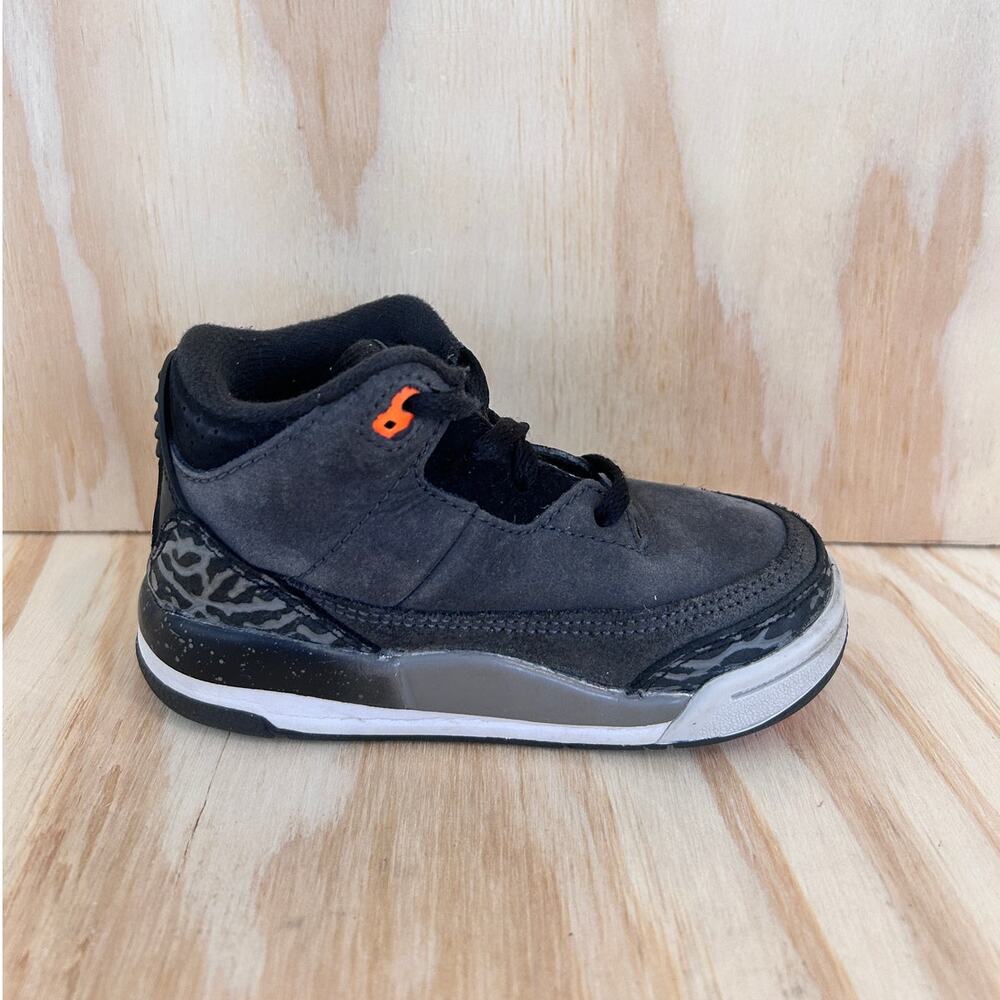 Nike - Air Jordan 3 Retro - Sneakers - Black - Kids Toddler - 7C - DM0968-080 - Picture 5 of 9